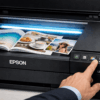 Процесс сканирования журнала на принтере Epson L3210.
